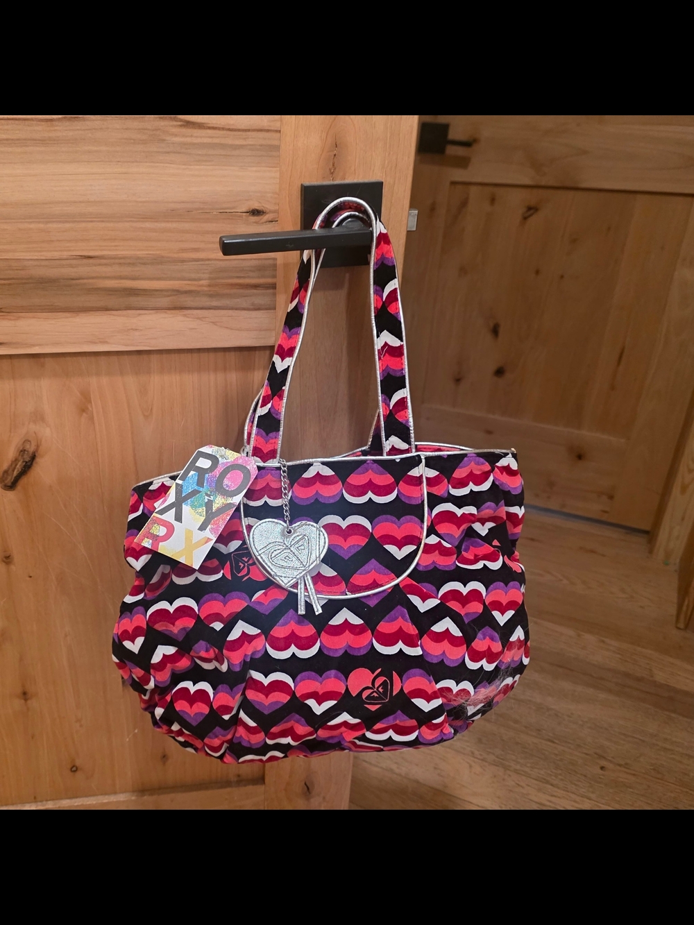 2000's Vintage Roxy Surf Black Pink Heart Print Tote Bag keychain coconut girl